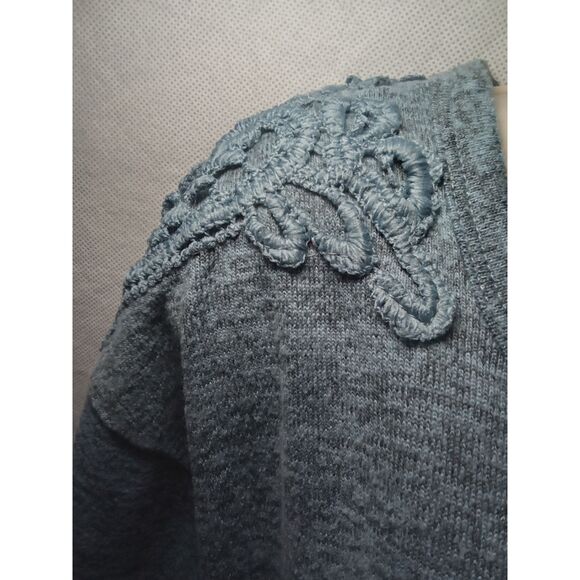 Absolutely Famous women LG Blue Long Sleeve Embroidery Tunic Round‎ Neck - Picture 6 of 10